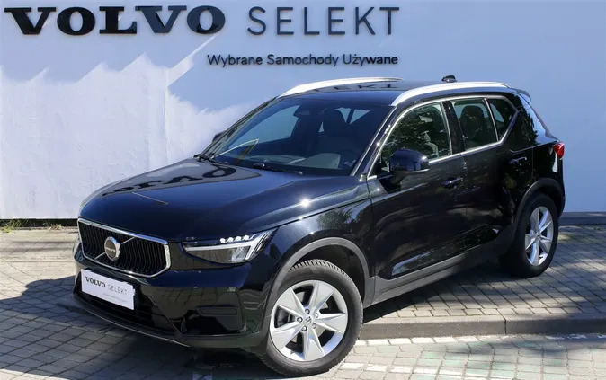 pomorskie Volvo XC 40 cena 168888 przebieg: 7760, rok produkcji 2023 z Kunów